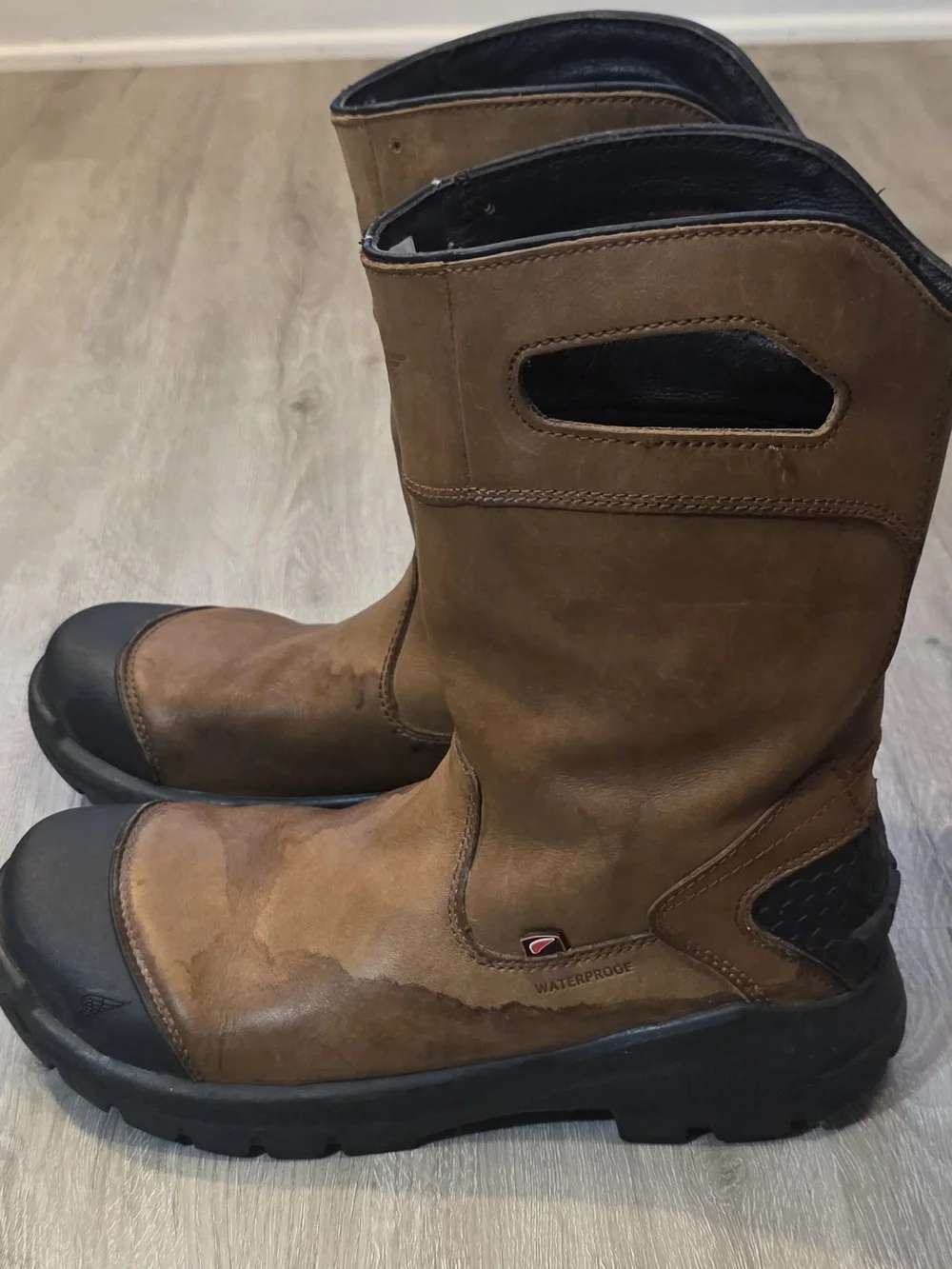 Red Wing Shoes red wings
